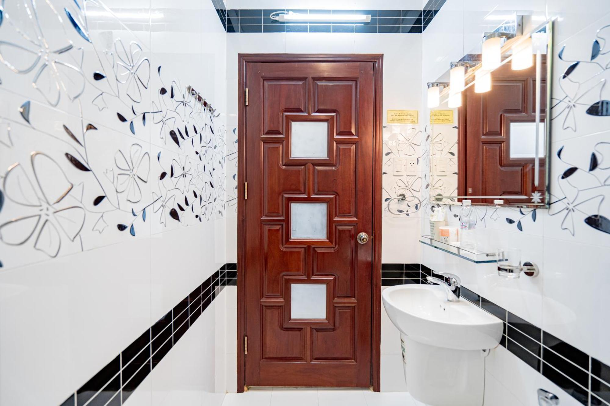 Bến Thành Retreats Khách sạn 2*
